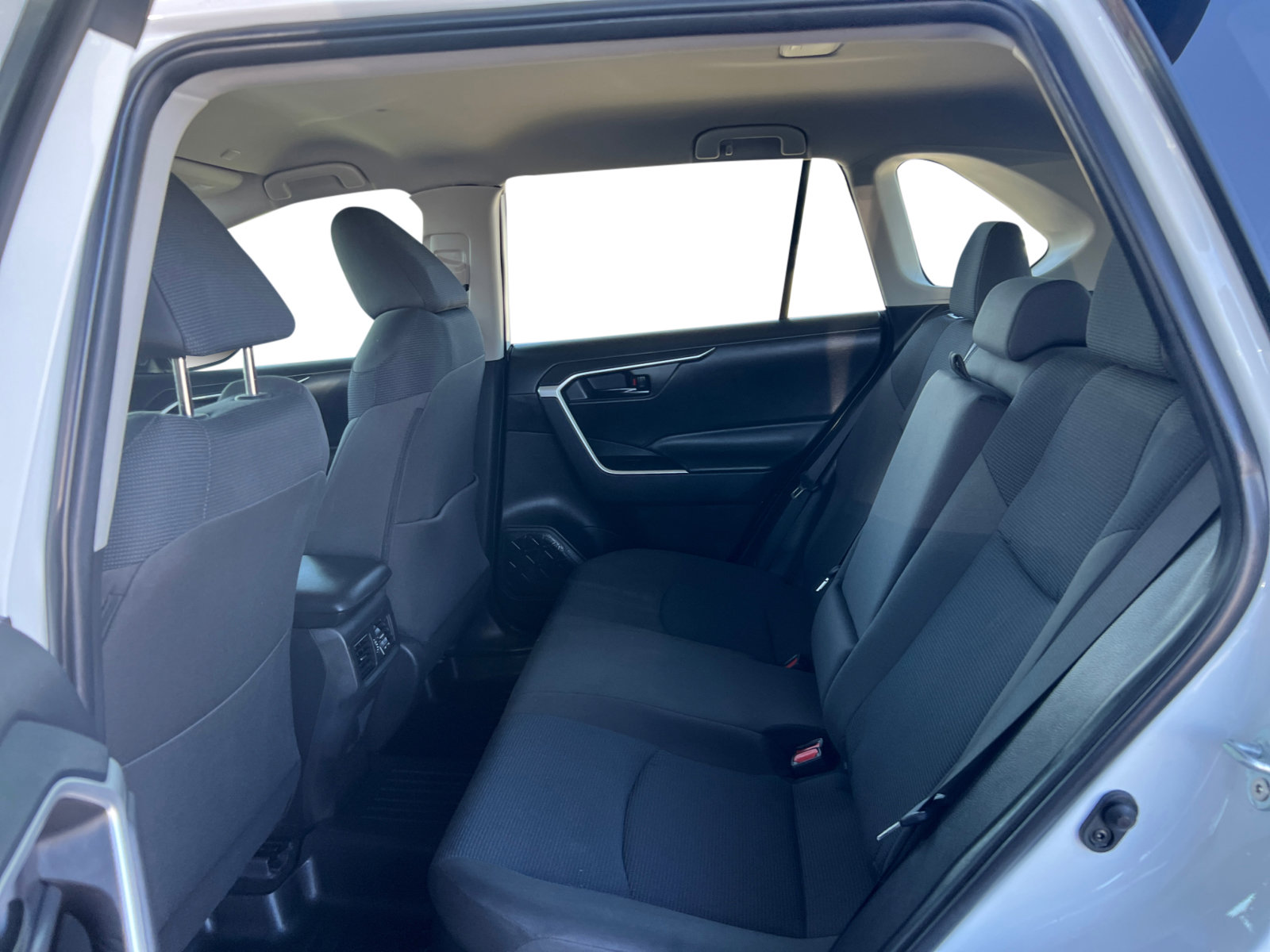 Used 2024 Toyota RAV4 LE image 11