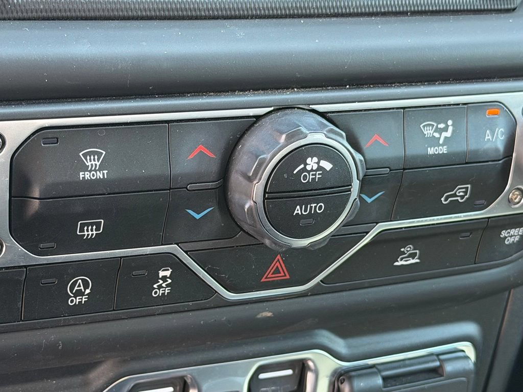 Used 2023 Jeep Gladiator Sport AWD/4WD image 21