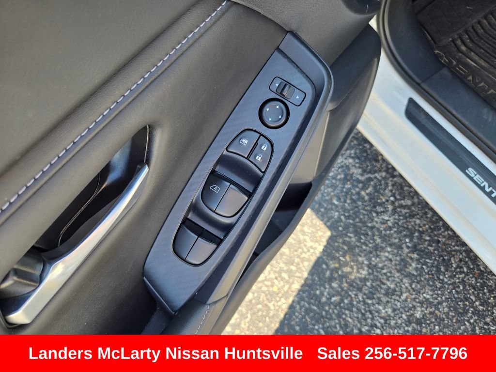 Used 2025 Nissan Sentra SV w/ All-Weather Package FWD image 22