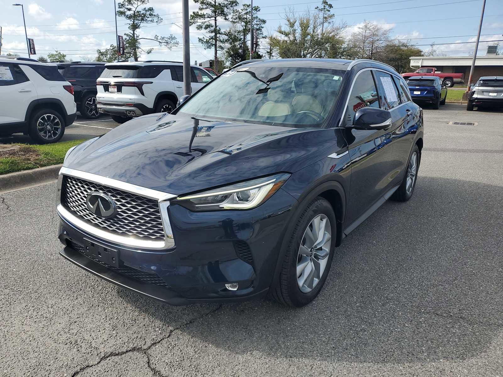 Used 2022 INFINITI QX50 Essential