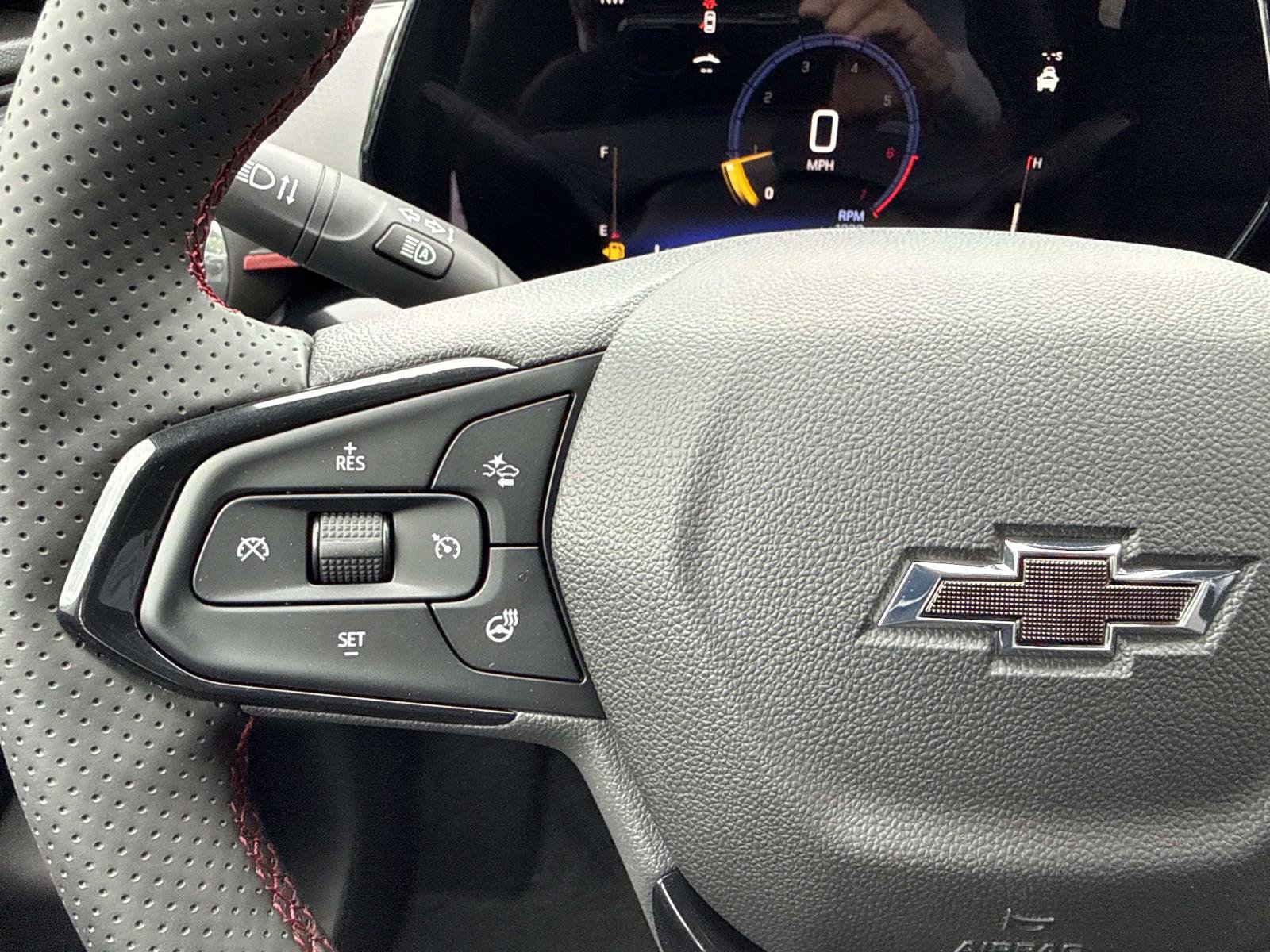 New 2026 Chevrolet Trax RS w/ Driver Confidence Package FWD image 15