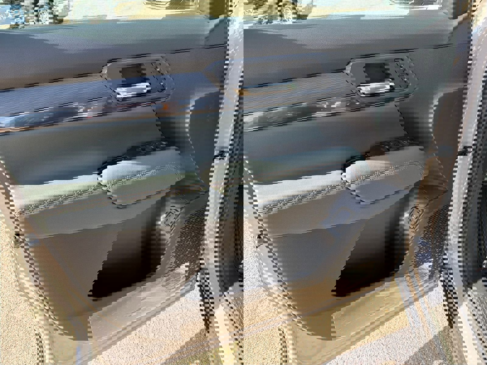 New 2026 GMC Terrain AT4 w/ Technology Package II image 15