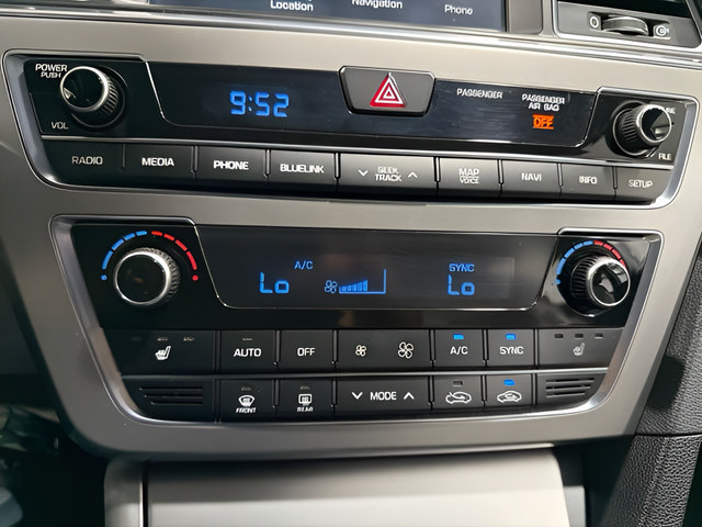 Used 2015 Hyundai Sonata ECO w/ Option Group 08 FWD image 23