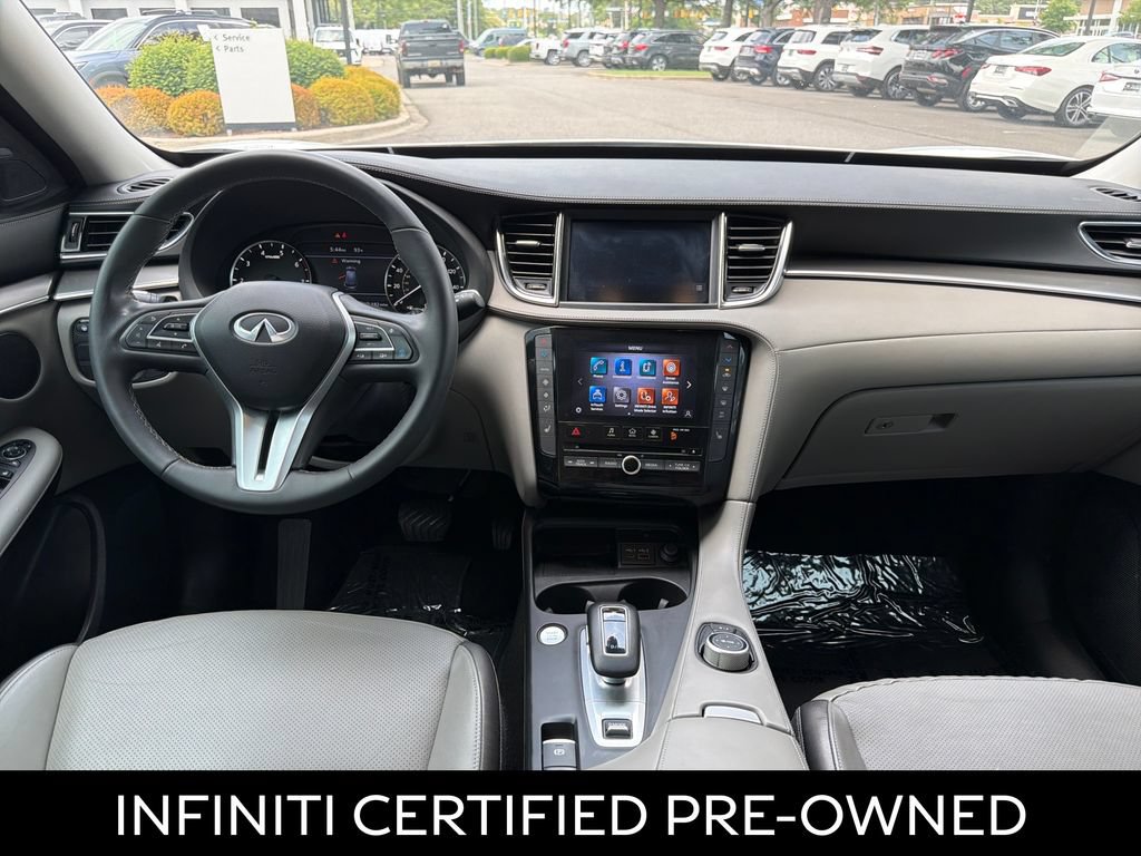 Certified 2023 INFINITI QX50 Luxe FWD image 2