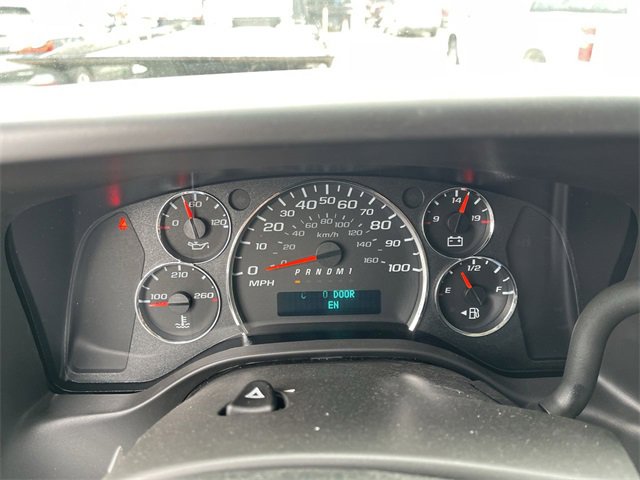 New 2024 GMC Savana 2500 w/ Driver Convenience Package image 10