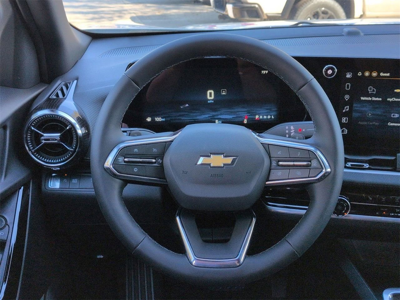 New 2026 Chevrolet Equinox LT w/ Safety and Technology Package FWD image 11