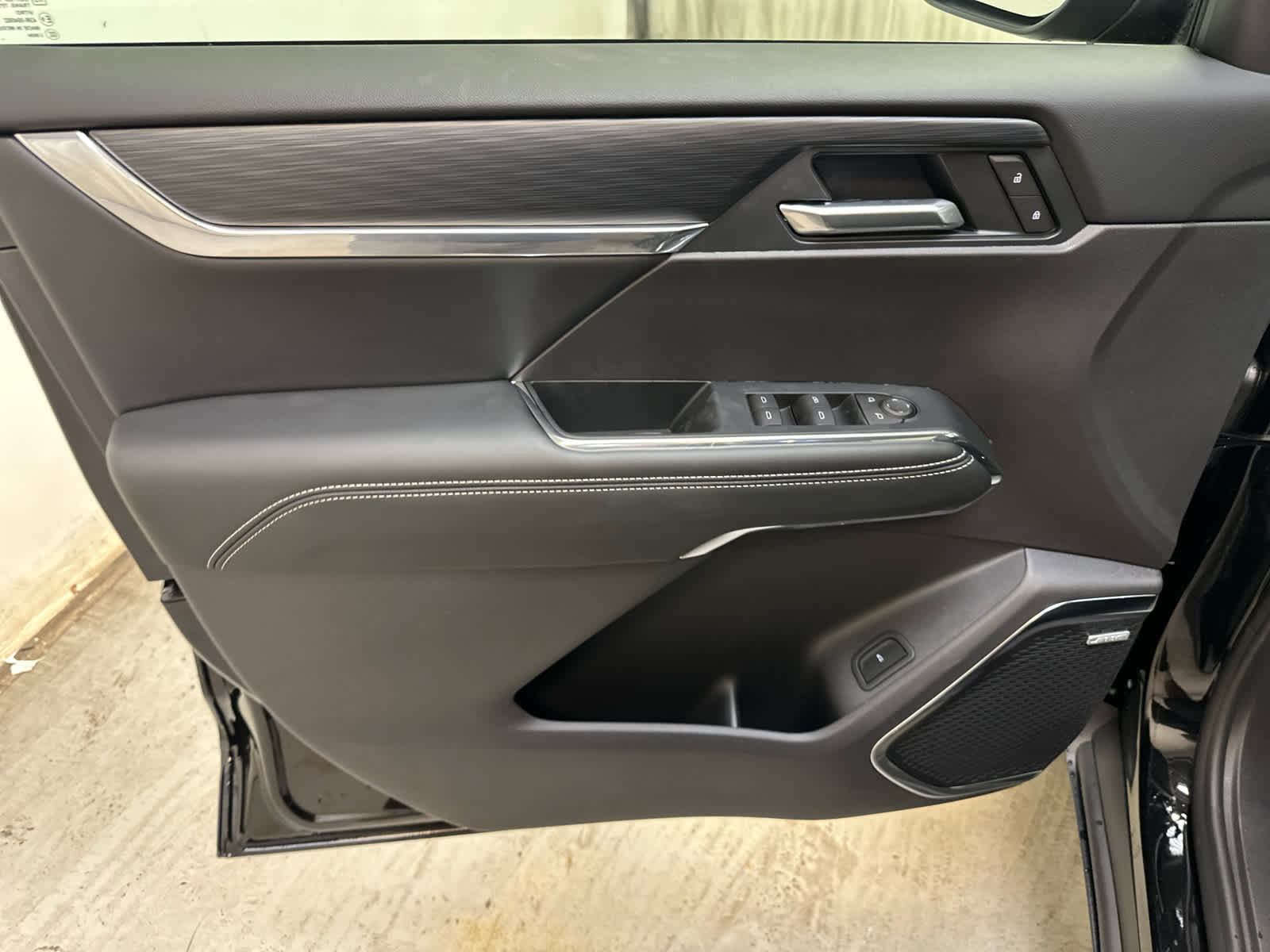 New 2026 GMC Acadia Elevation w/ Elevation Premium Package image 18