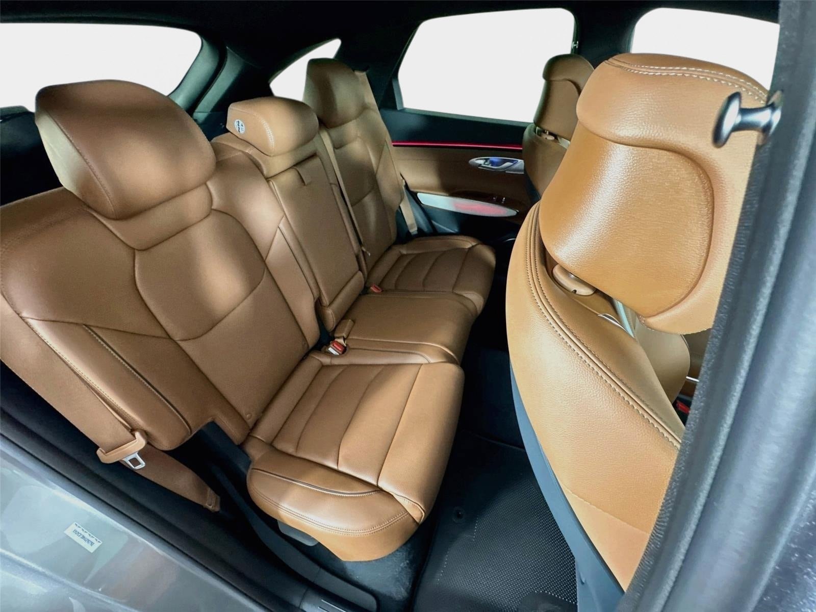 New 2027 Genesis GV70 2.5T Advanced AWD/4WD image 29