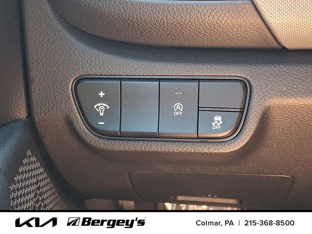 Certified 2026 Kia Seltos LX AWD/4WD image 25