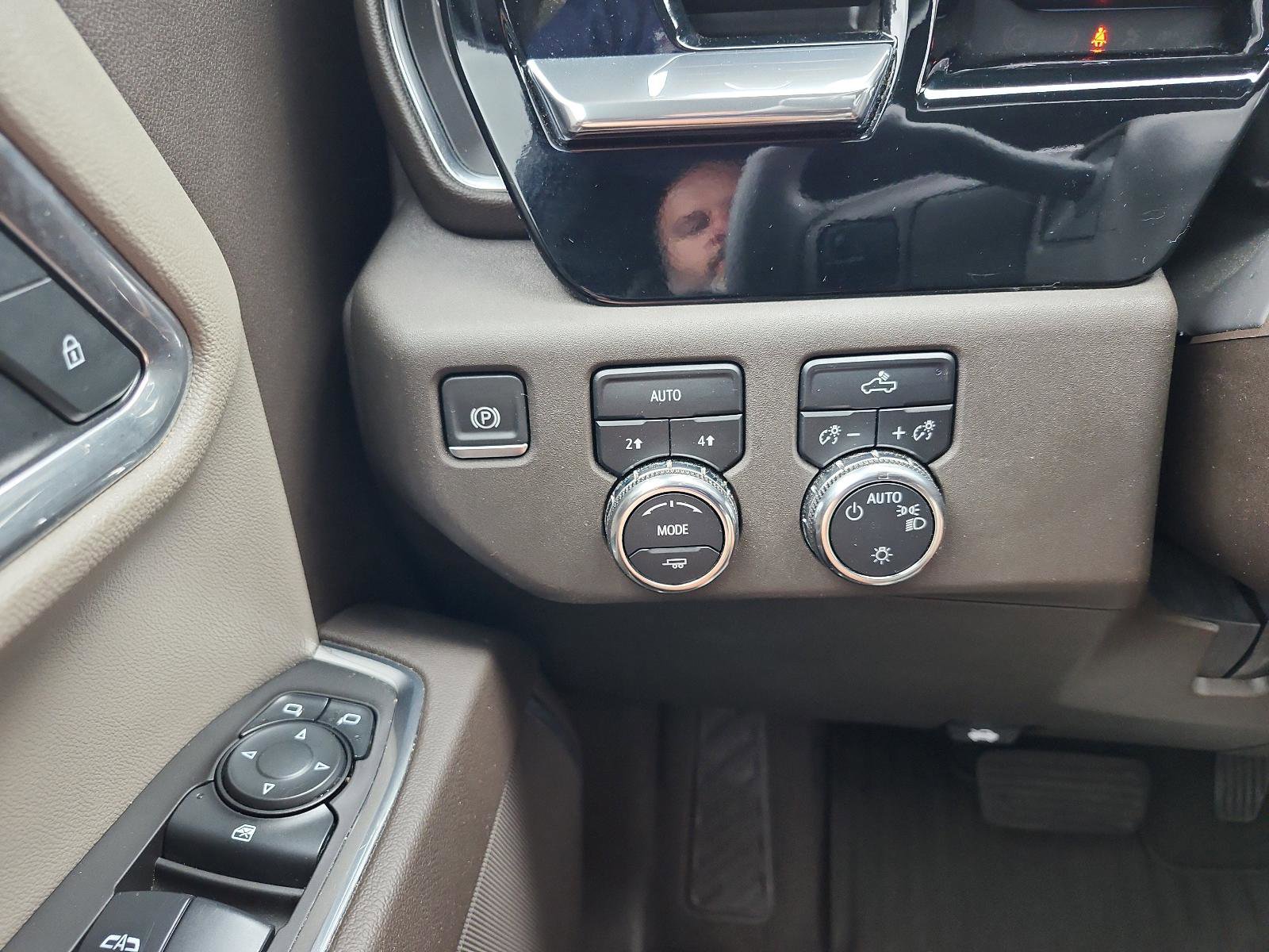 Used 2025 GMC Sierra 1500 SLE image 21