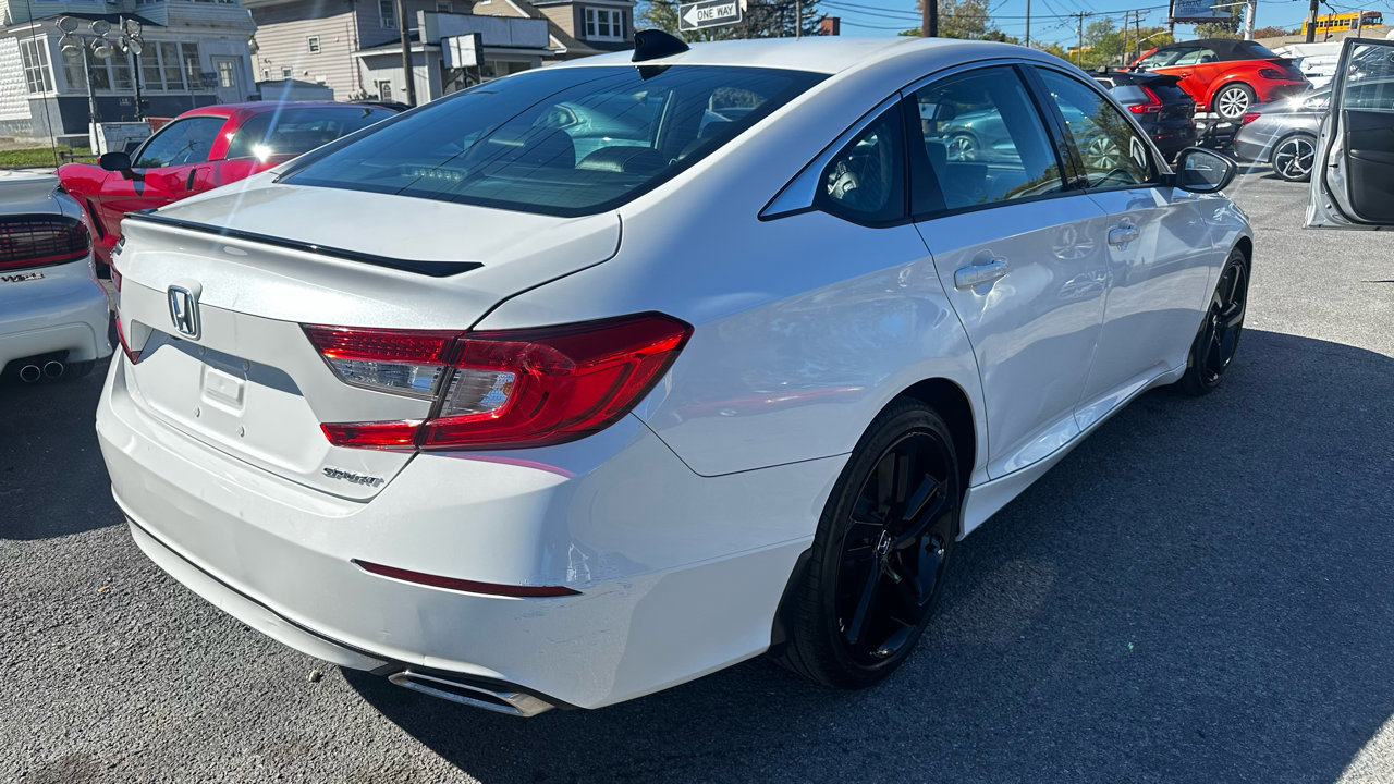 Used 2022 Honda Accord Sport image 4