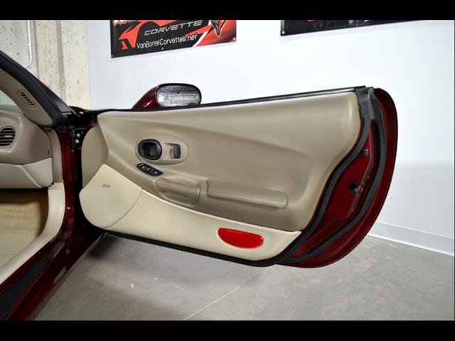 Used 2003 Chevrolet Corvette Convertible w/ Preferred Equipment Group1 image 20