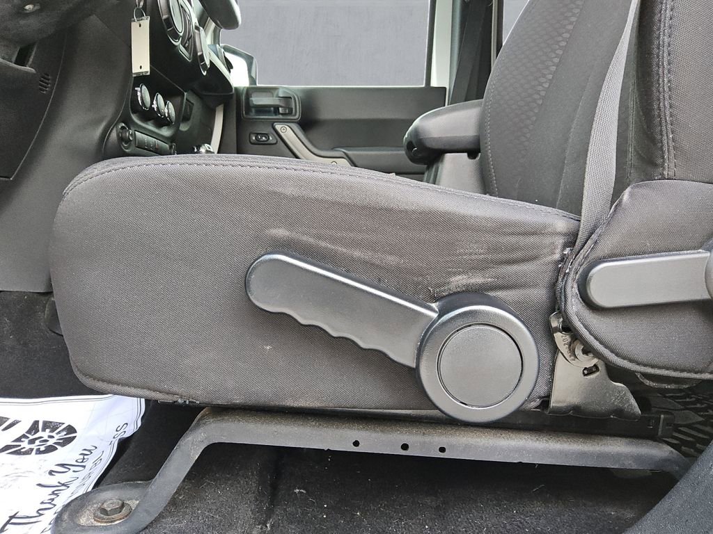 Used 2014 Jeep Wrangler Unlimited Sport w/ Quick Order Package 24S image 16