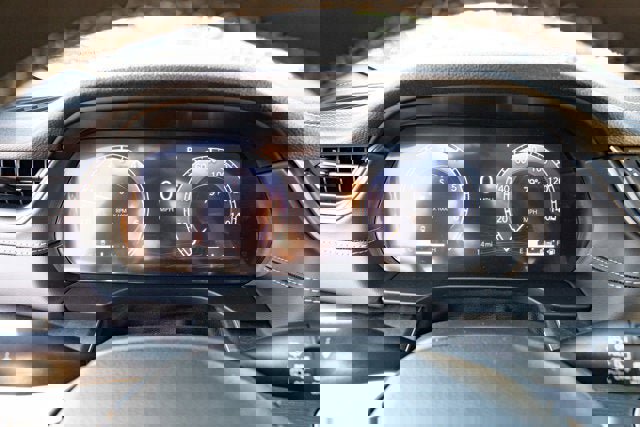 New 2025 Jeep Grand Cherokee L Limited w/ Luxury Tech Group II image 18