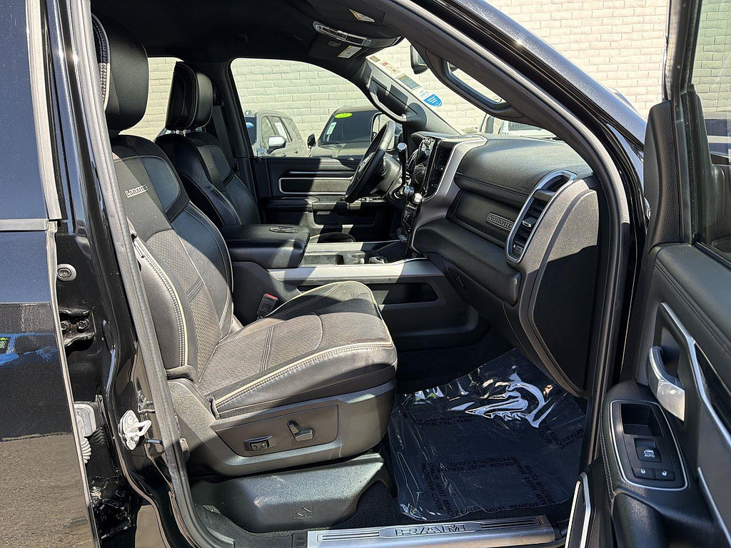 Used 2022 RAM 2500 Laramie AWD/4WD image 27