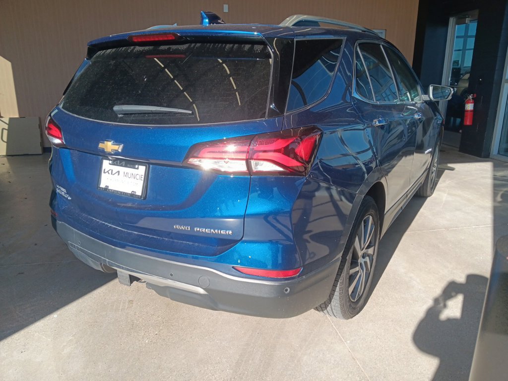 Used 2022 Chevrolet Equinox Premier AWD/4WD image 14