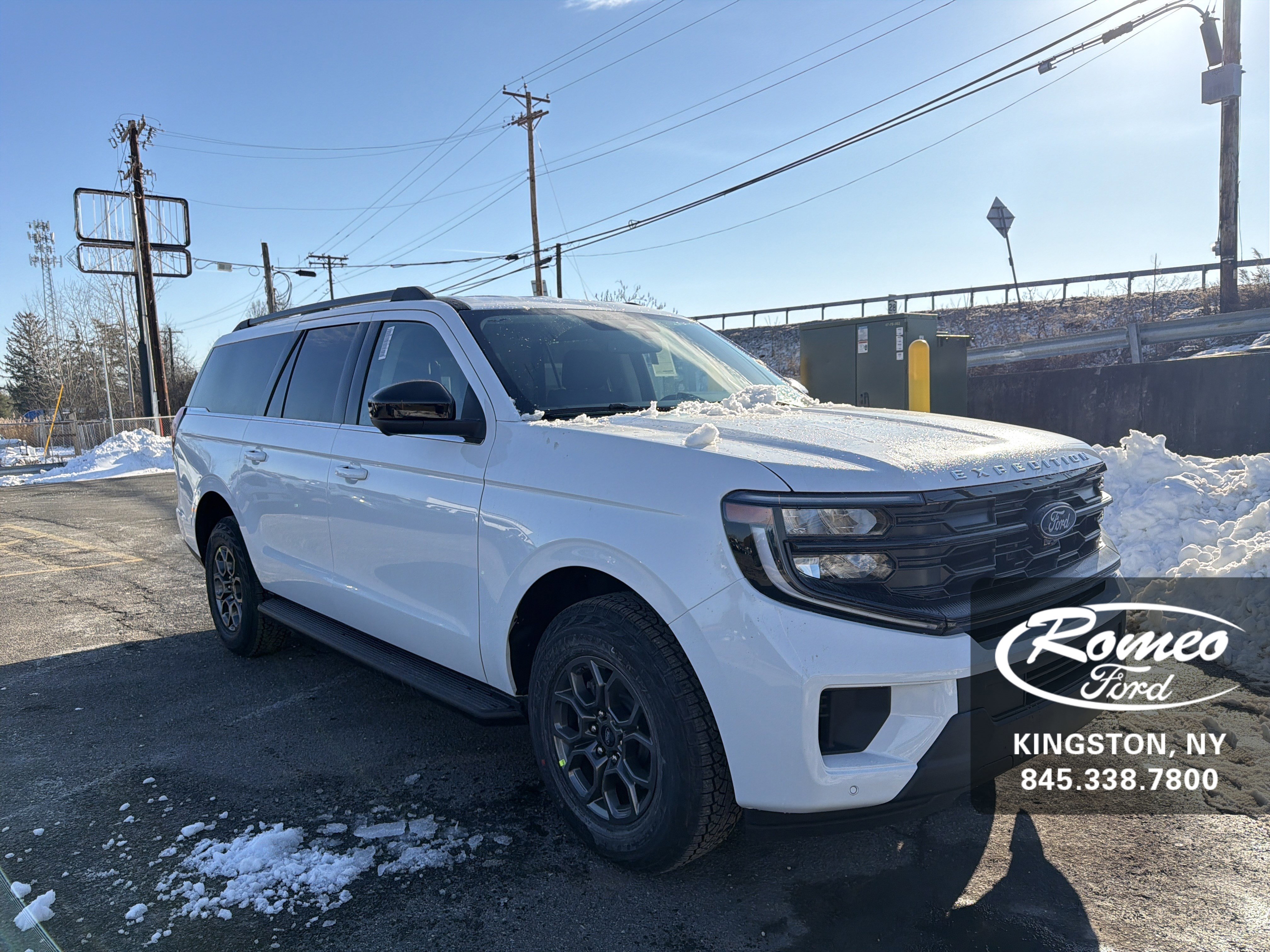 New 2025 Ford Expedition Max Active image 3