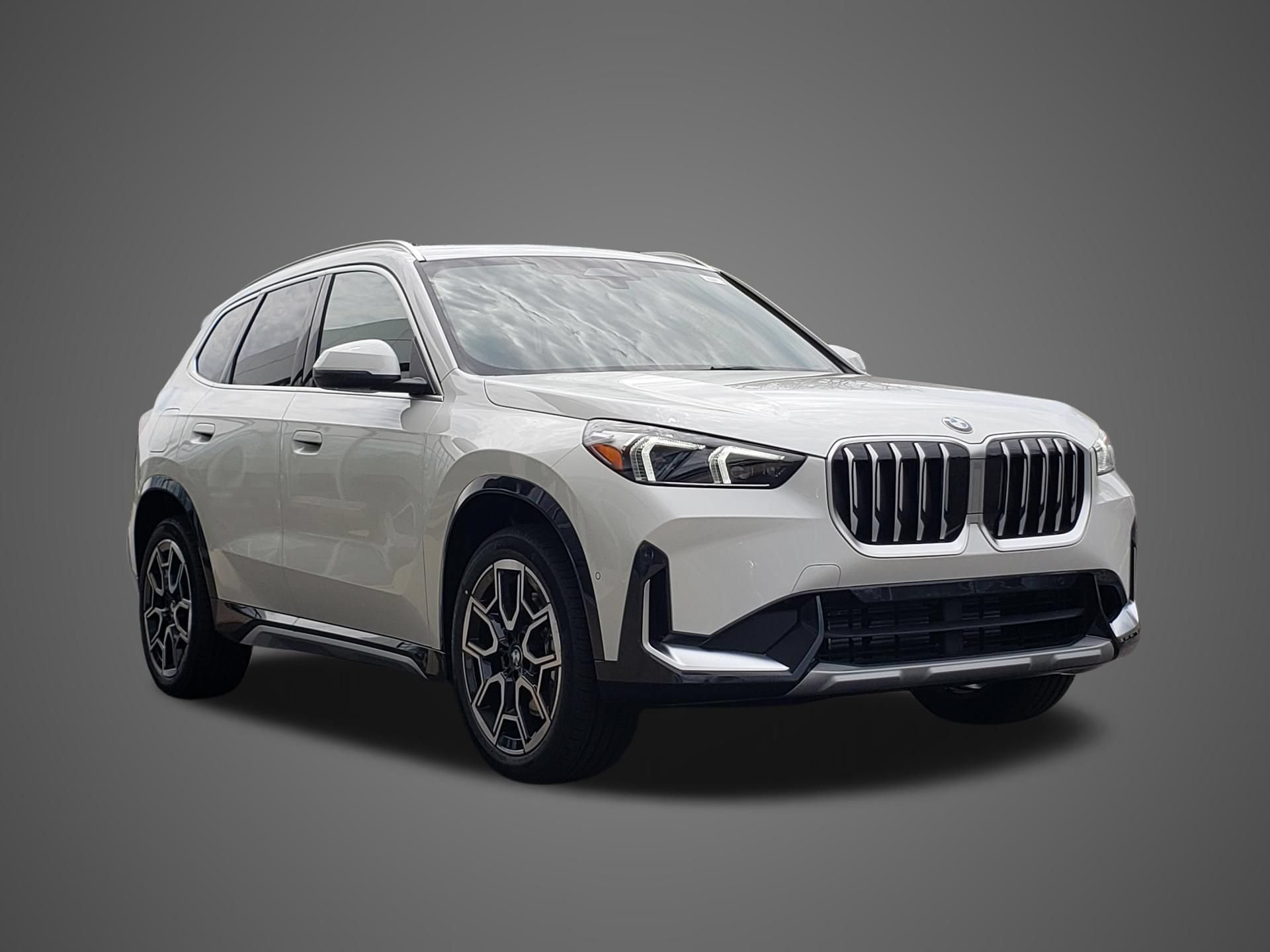 New 2026 BMW X1 xDrive28i w/ Convenience Package AWD/4WD image 3