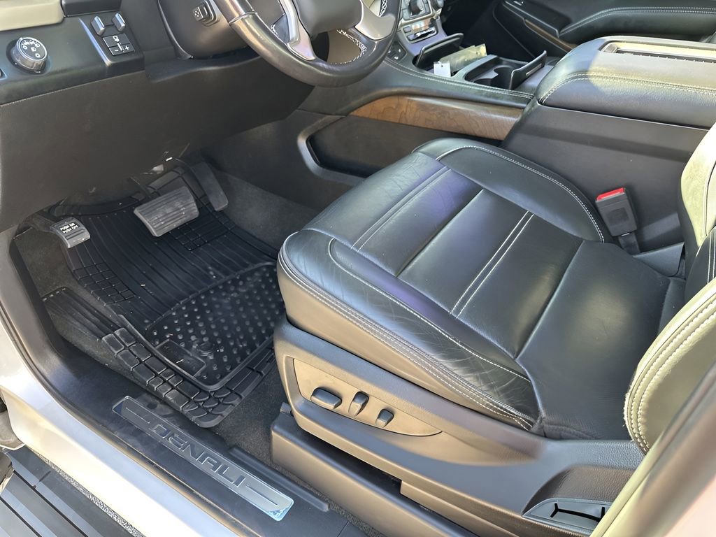 Used 2018 GMC Yukon Denali w/ Open Road Package image 28