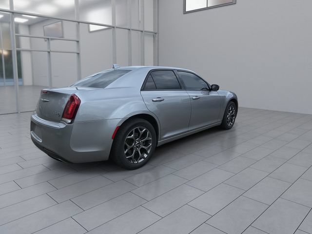 Used 2017 Chrysler 300 S AWD/4WD image 8