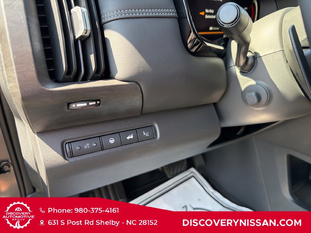 New 2026 Nissan Pathfinder Platinum AWD/4WD image 15