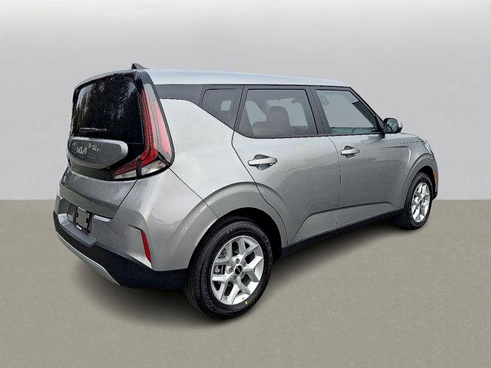 New 2025 Kia Soul LX image 4