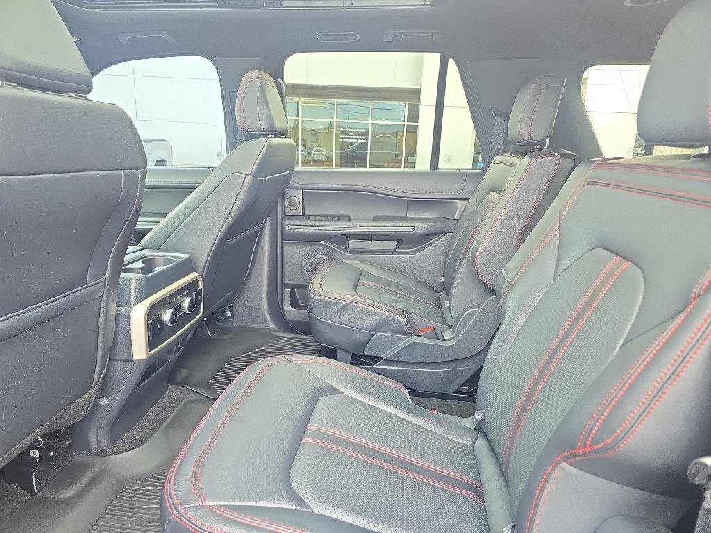 Used 2024 Ford Expedition Max Limited AWD/4WD image 19