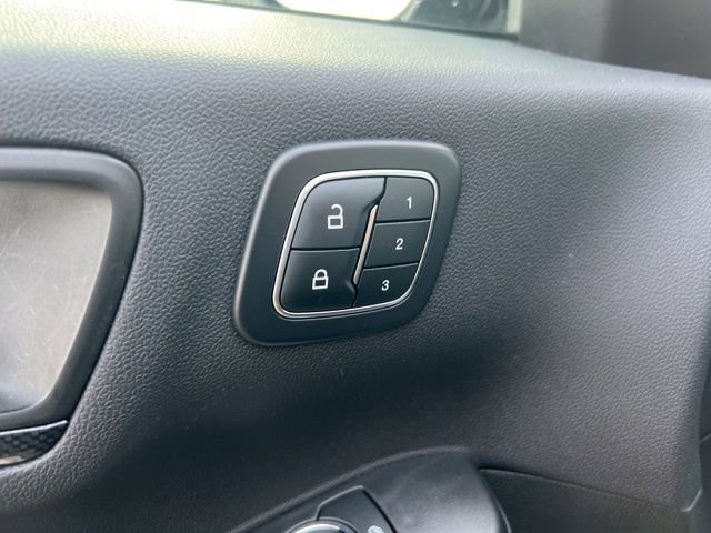 Certified 2023 Ford Escape ST-Line Elite image 9