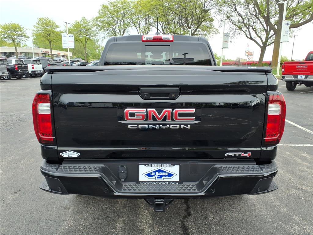 Used 2024 GMC Canyon AT4 w/ AT4 Premium Package AWD/4WD image 6