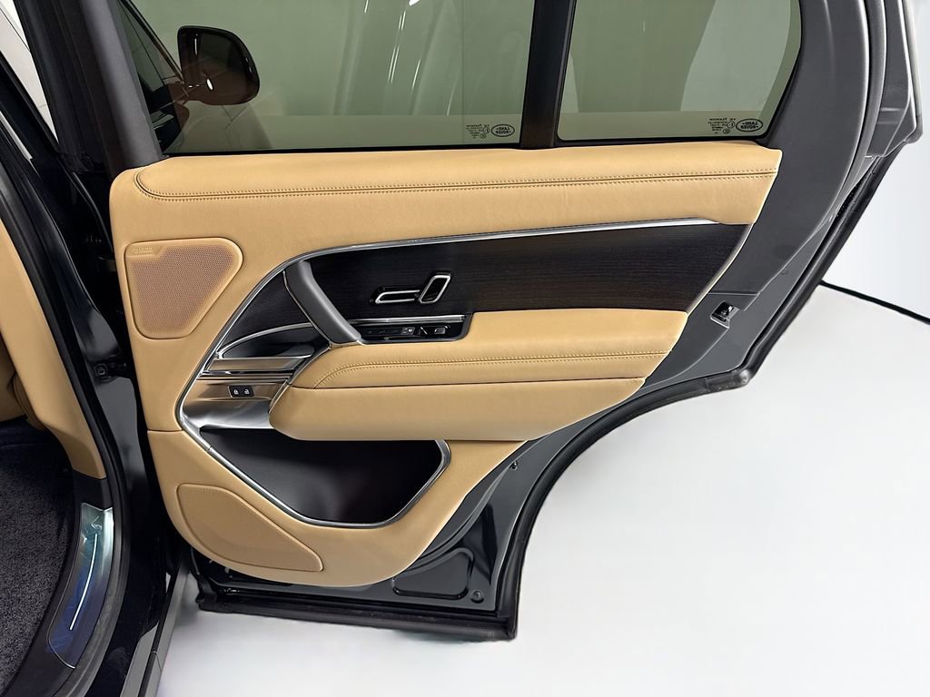 New 2026 Land Rover Range Rover SE AWD/4WD image 29
