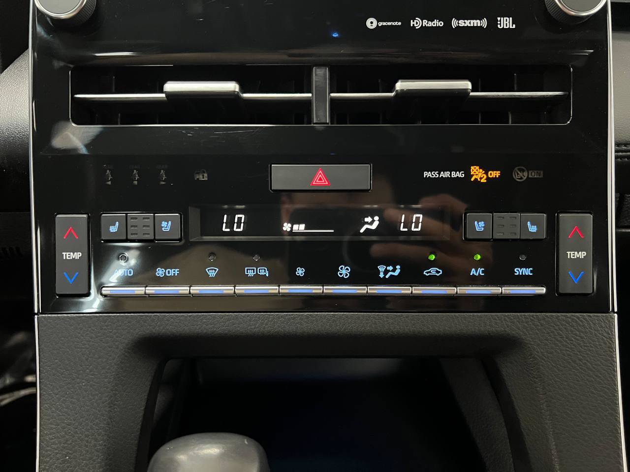 Used 2021 Toyota Avalon Limited w/ Advanced Safety Package FWD image 22