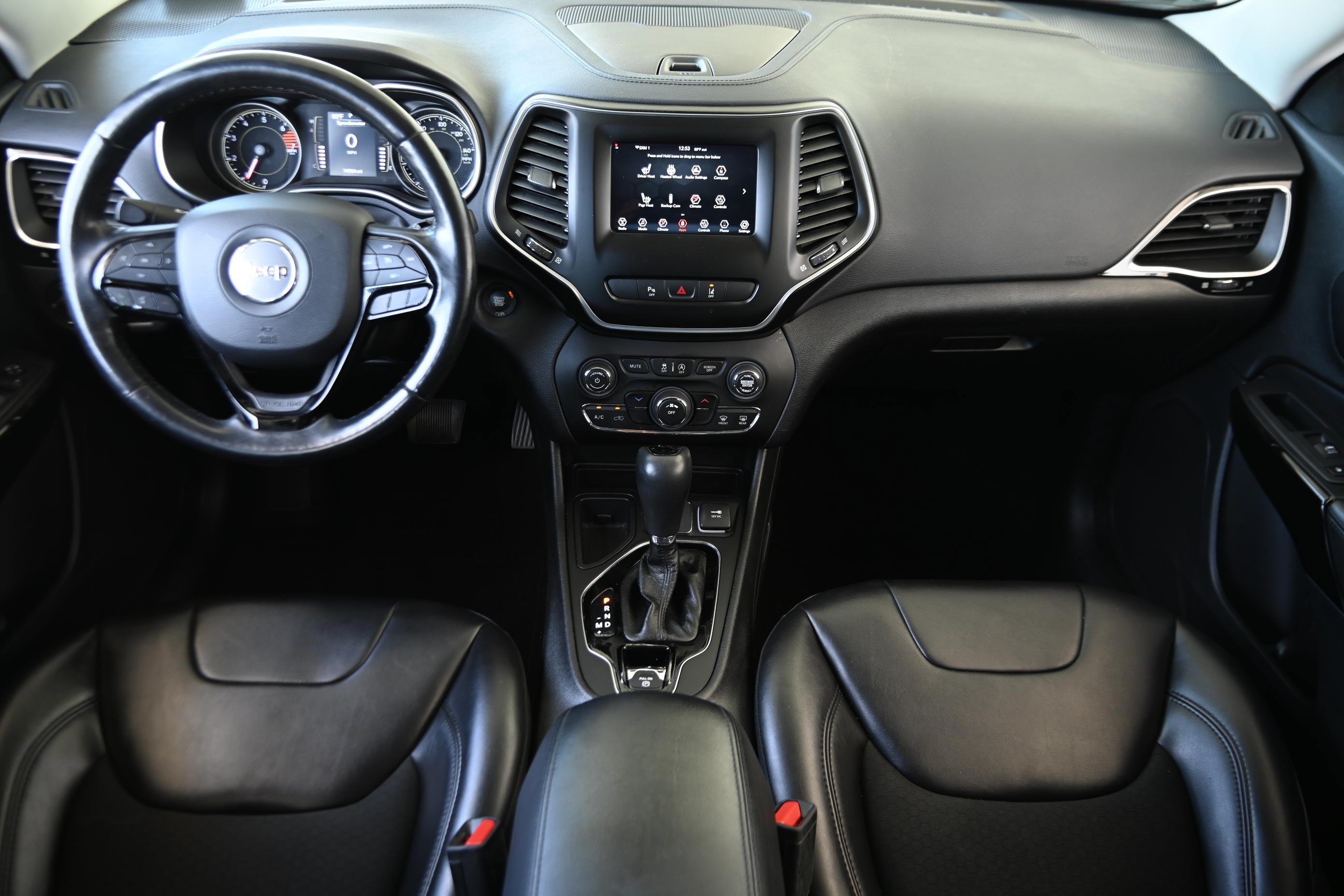 Used 2021 Jeep Cherokee Latitude Plus FWD image 15