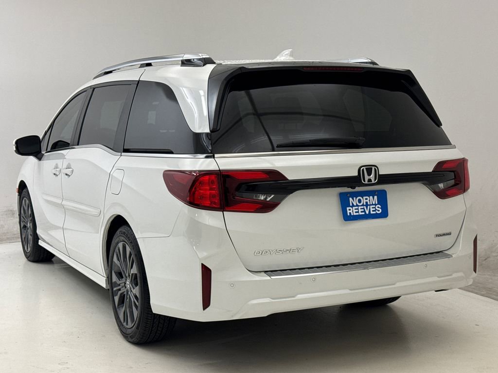 Certified 2025 Honda Odyssey Touring image 7