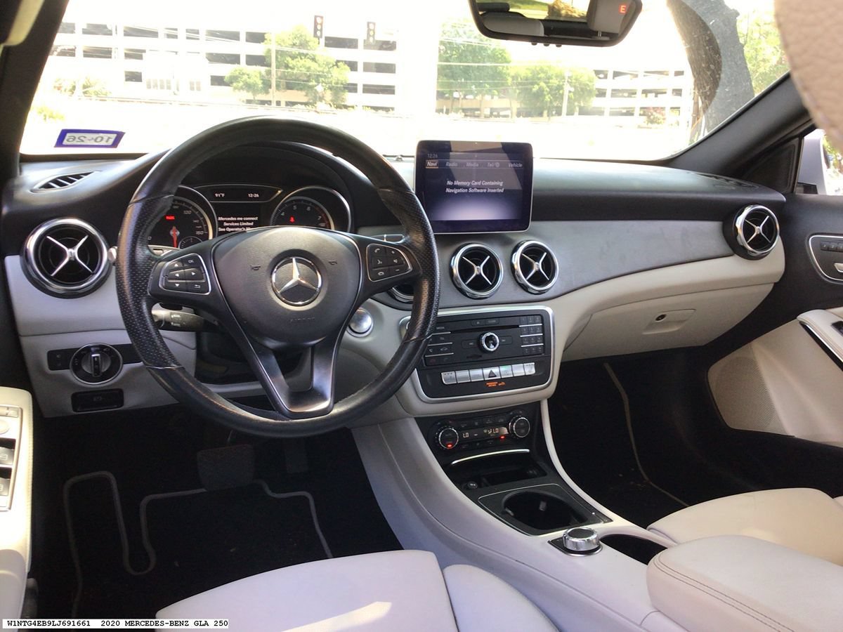 Used 2020 Mercedes-Benz GLA 250 image 12