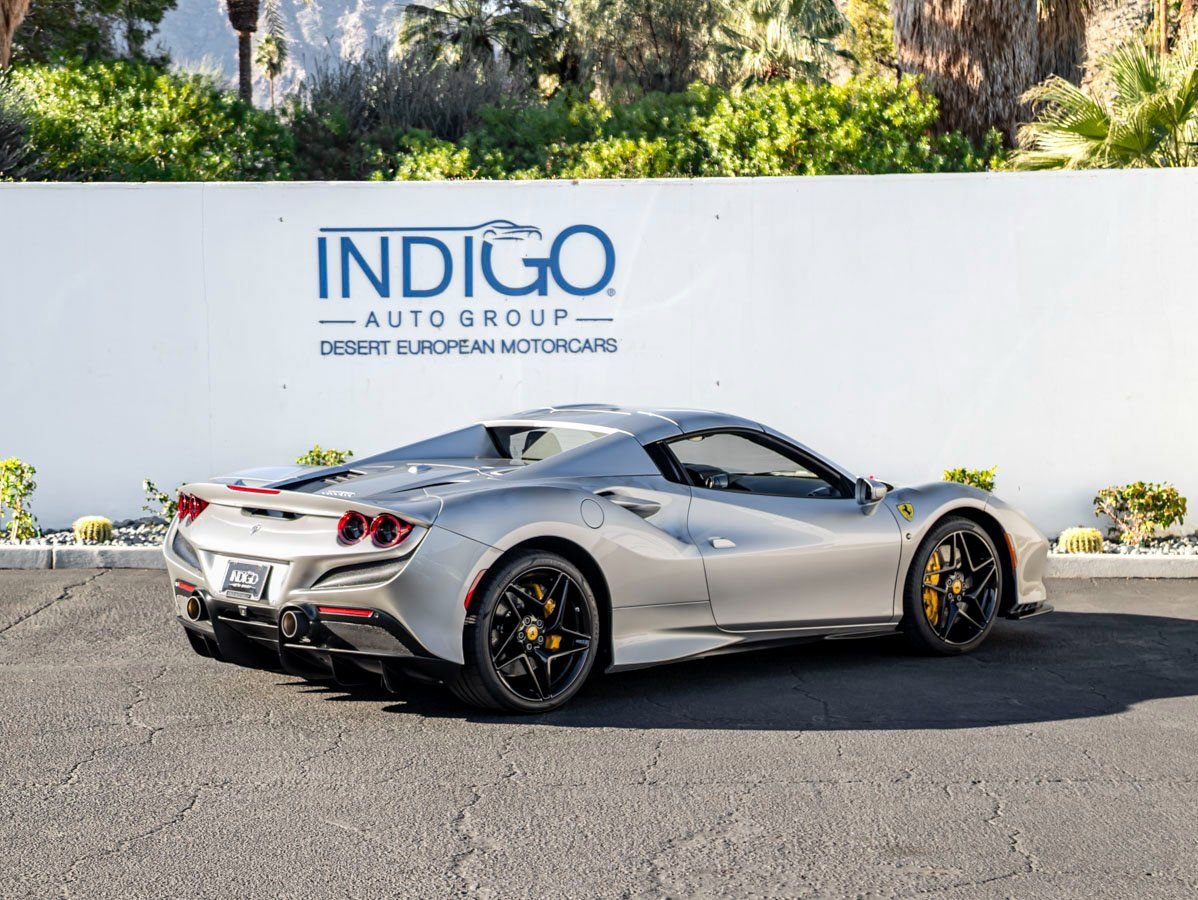 Used 2022 Ferrari F8 Tributo image 8