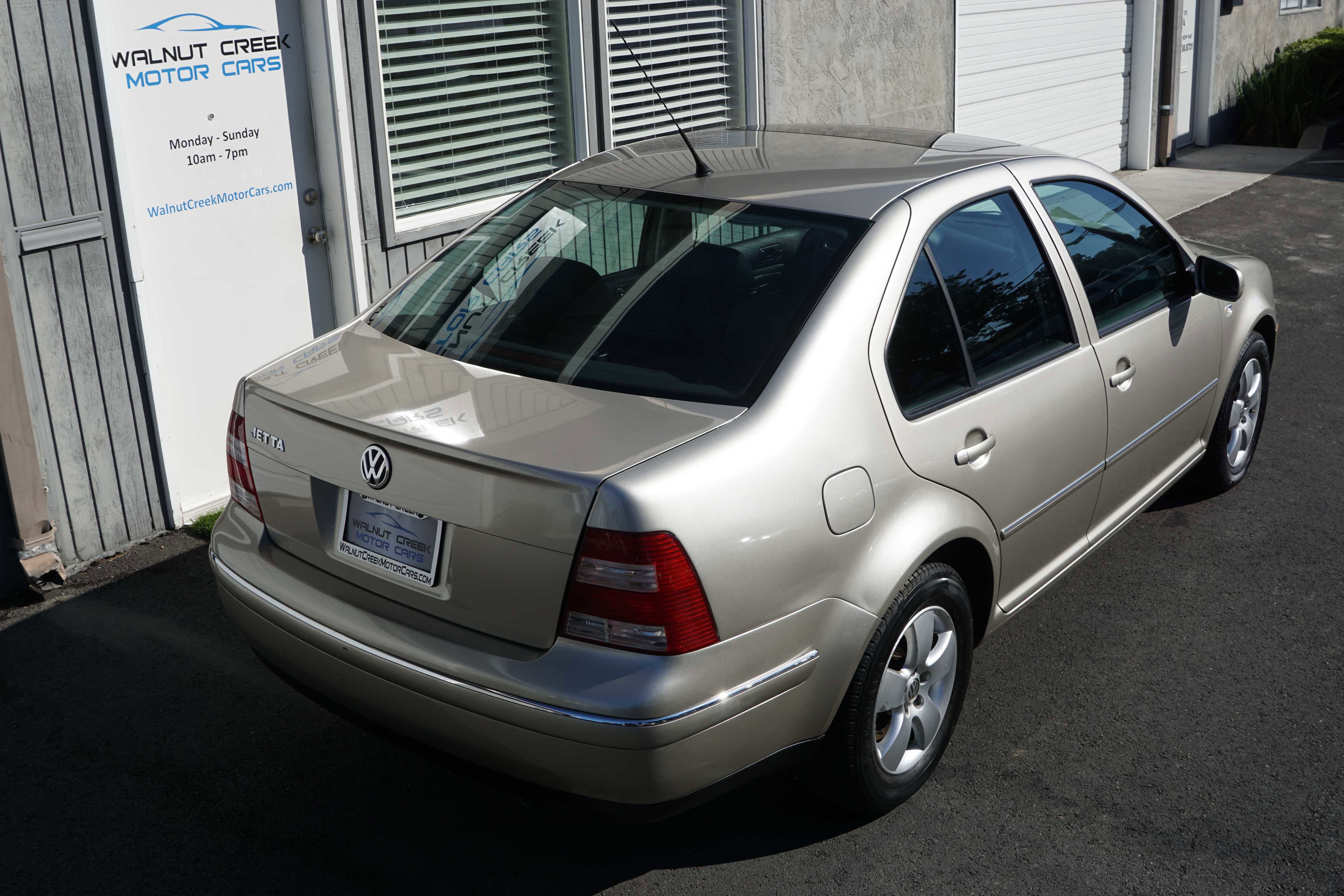 Used 2004 Volkswagen Jetta GLS image 26