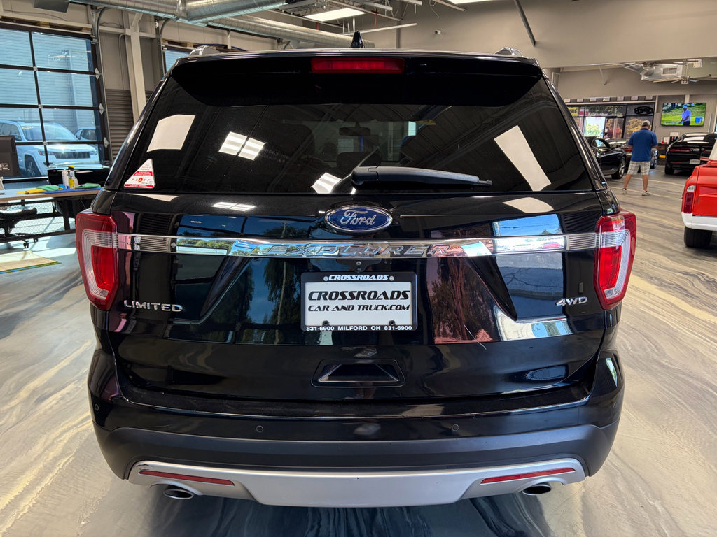 Used 2017 Ford Explorer Limited AWD/4WD image 34