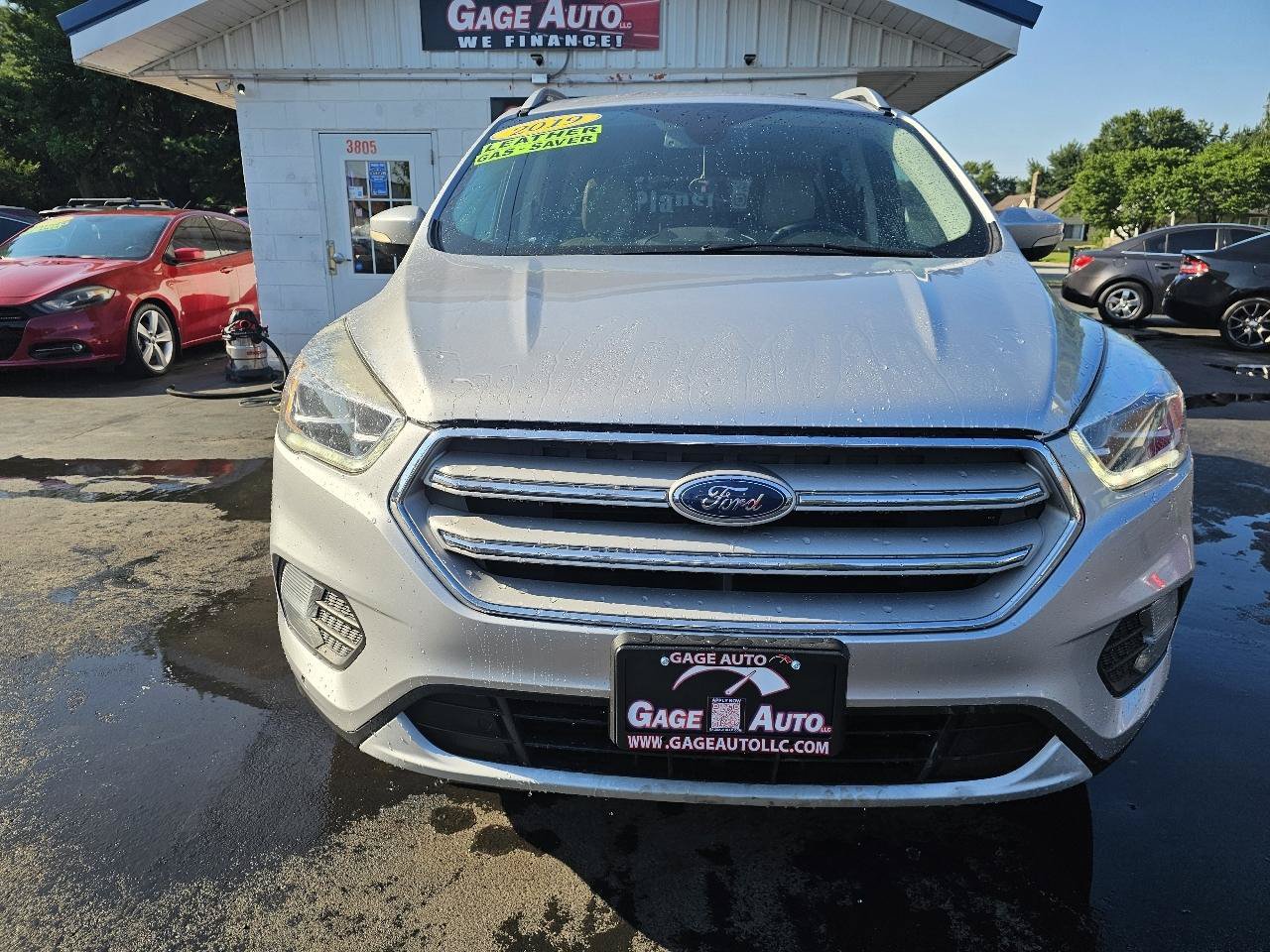 Used 2019 Ford Escape Titanium AWD/4WD image 3