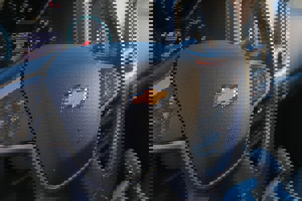 Used 2022 Chevrolet Colorado LT w/ Safety Package image 46