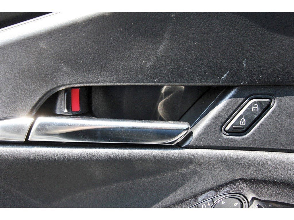 Certified 2025 MAZDA CX-30 AWD 2.5 S w/ Preferred Package image 19