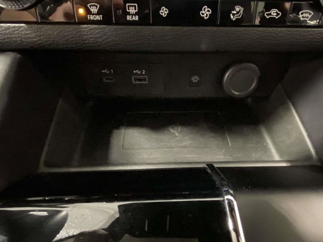 Used 2024 Mitsubishi Outlander SE image 21