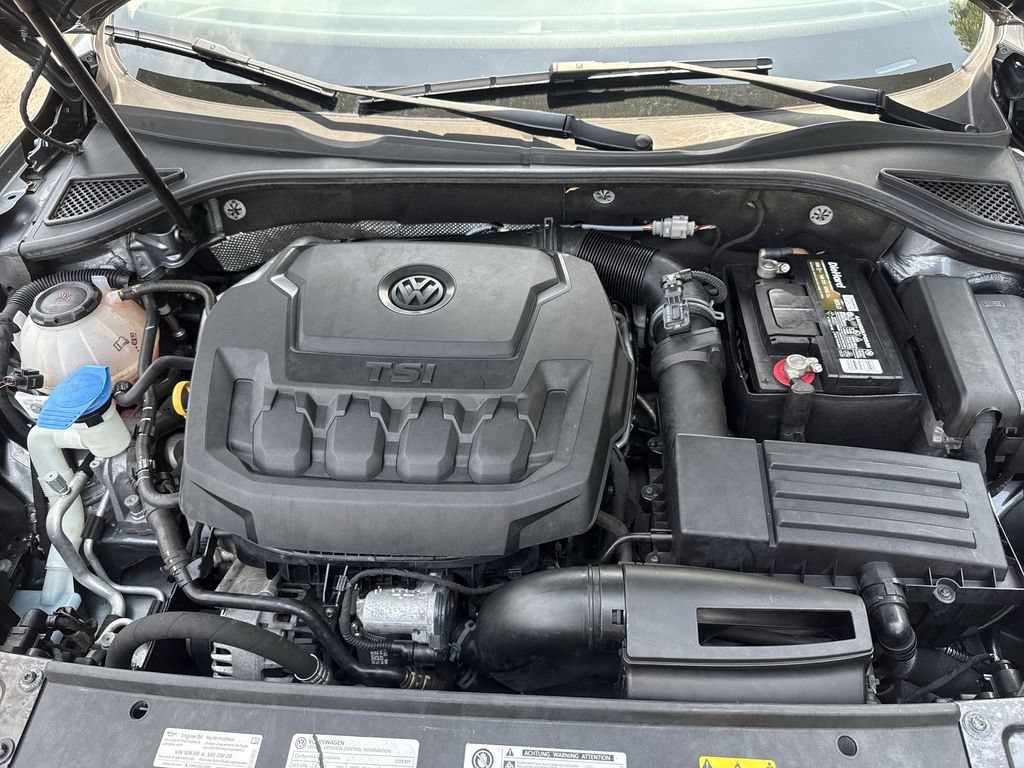 Used 2019 Volkswagen Passat 2.0T Wolfsburg w/ Wheels & Sunroof Package FWD image 18