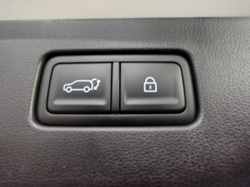 New 2026 Hyundai Ioniq 9 SEL image 20