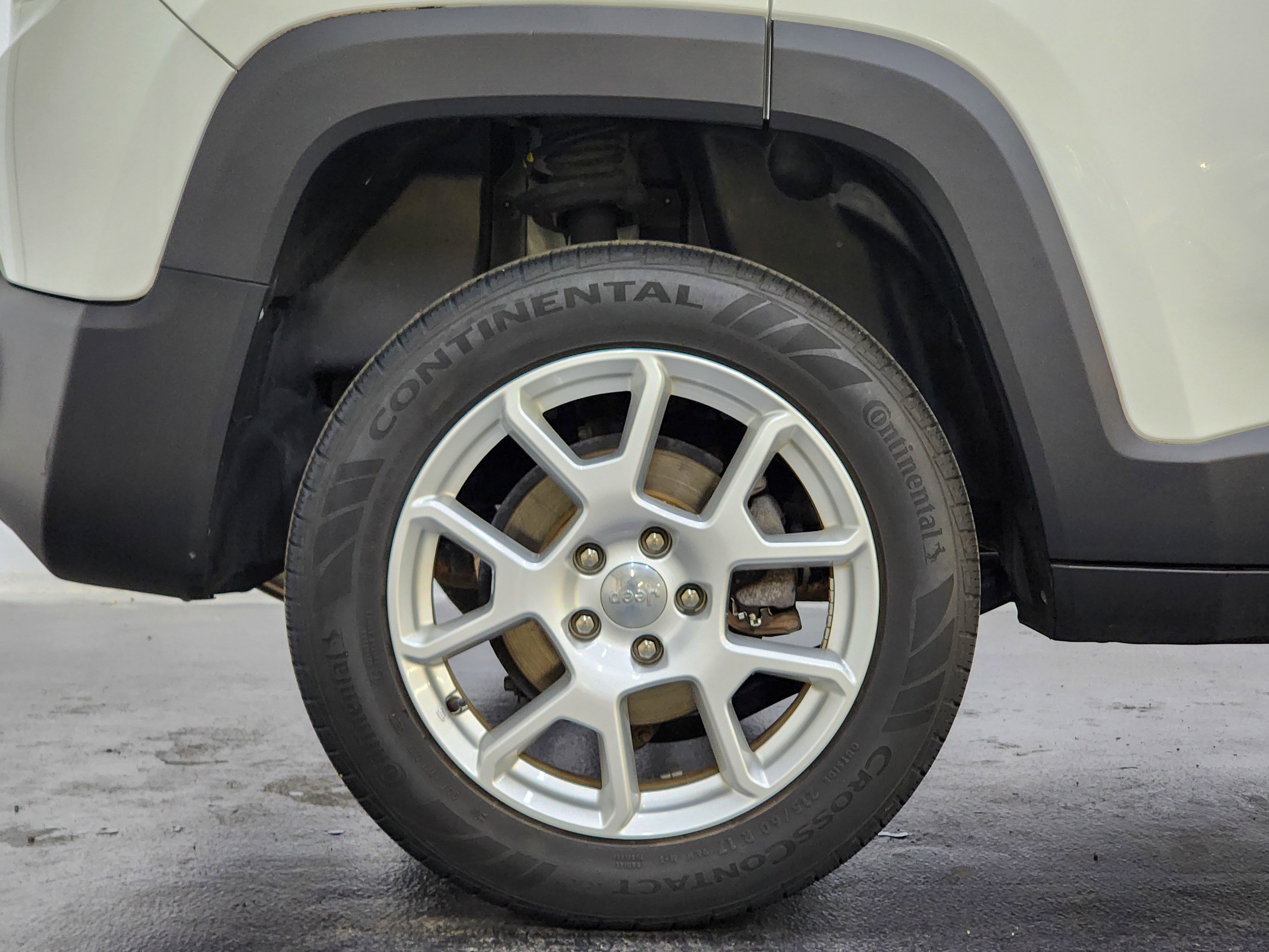 Used 2021 Jeep Renegade Limited image 54