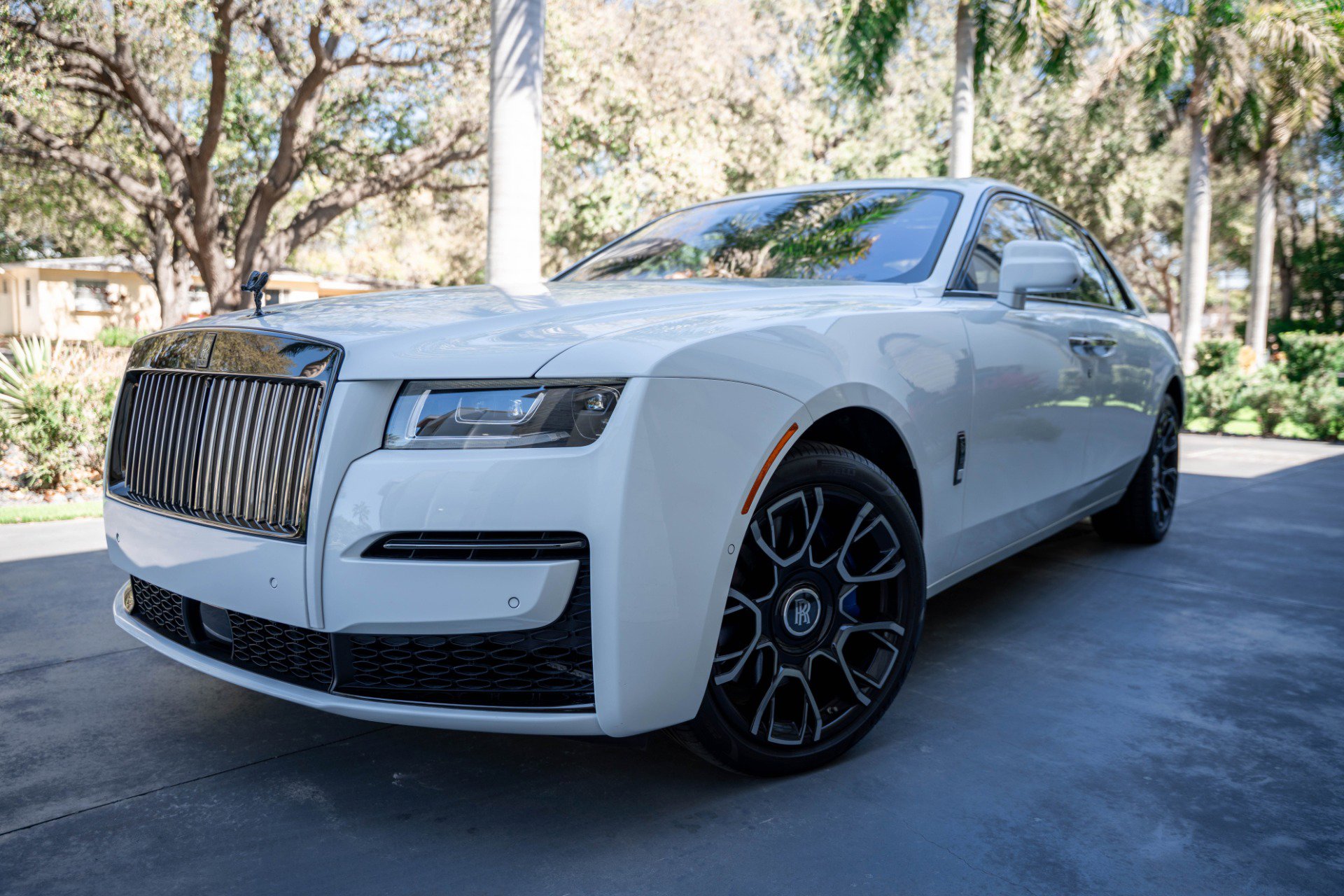 Used 2022 Rolls-Royce Ghost Black Badge image 12