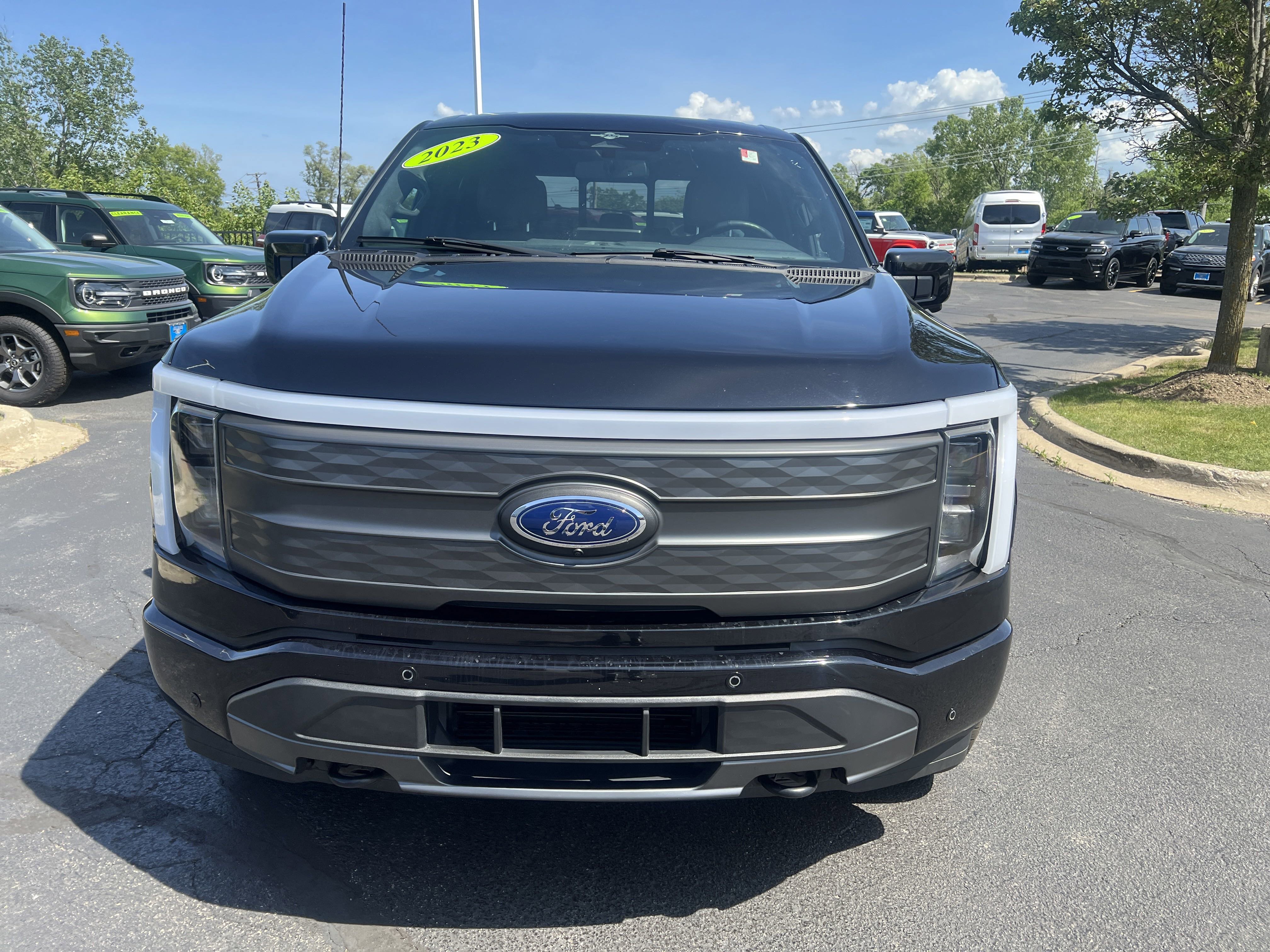 Certified 2023 Ford F150 Lightning Lariat image 9