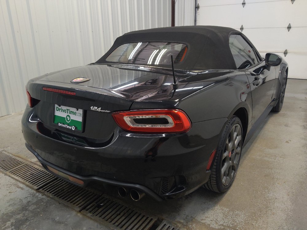 Used 2017 FIAT 124 Spider Abarth RWD image 9