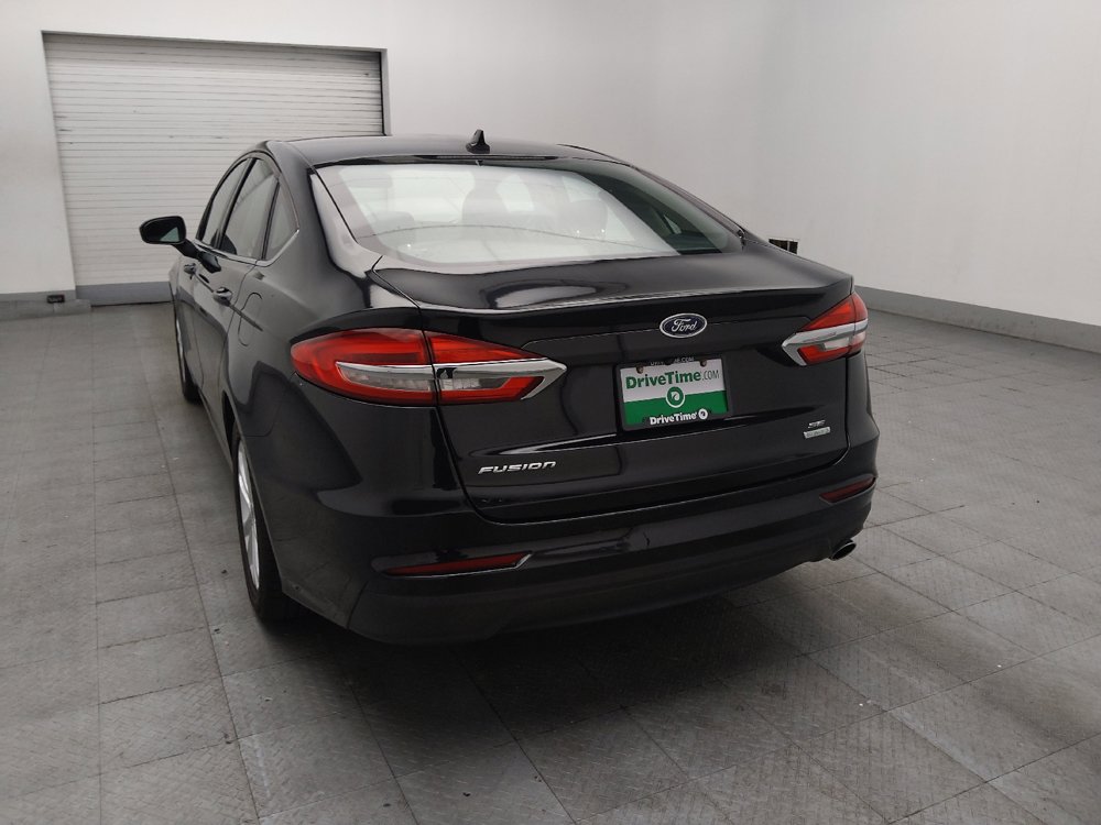 Used 2020 Ford Fusion SE FWD image 5