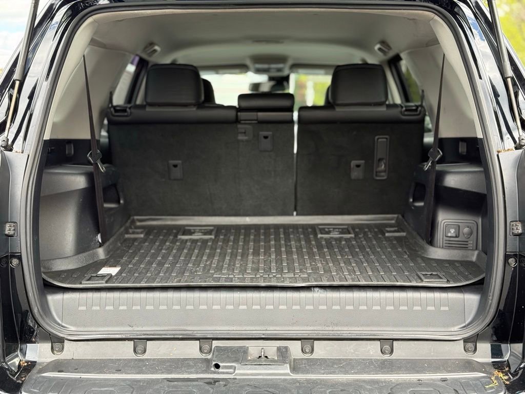 Certified 2022 Toyota 4Runner SR5 Premium AWD/4WD image 11