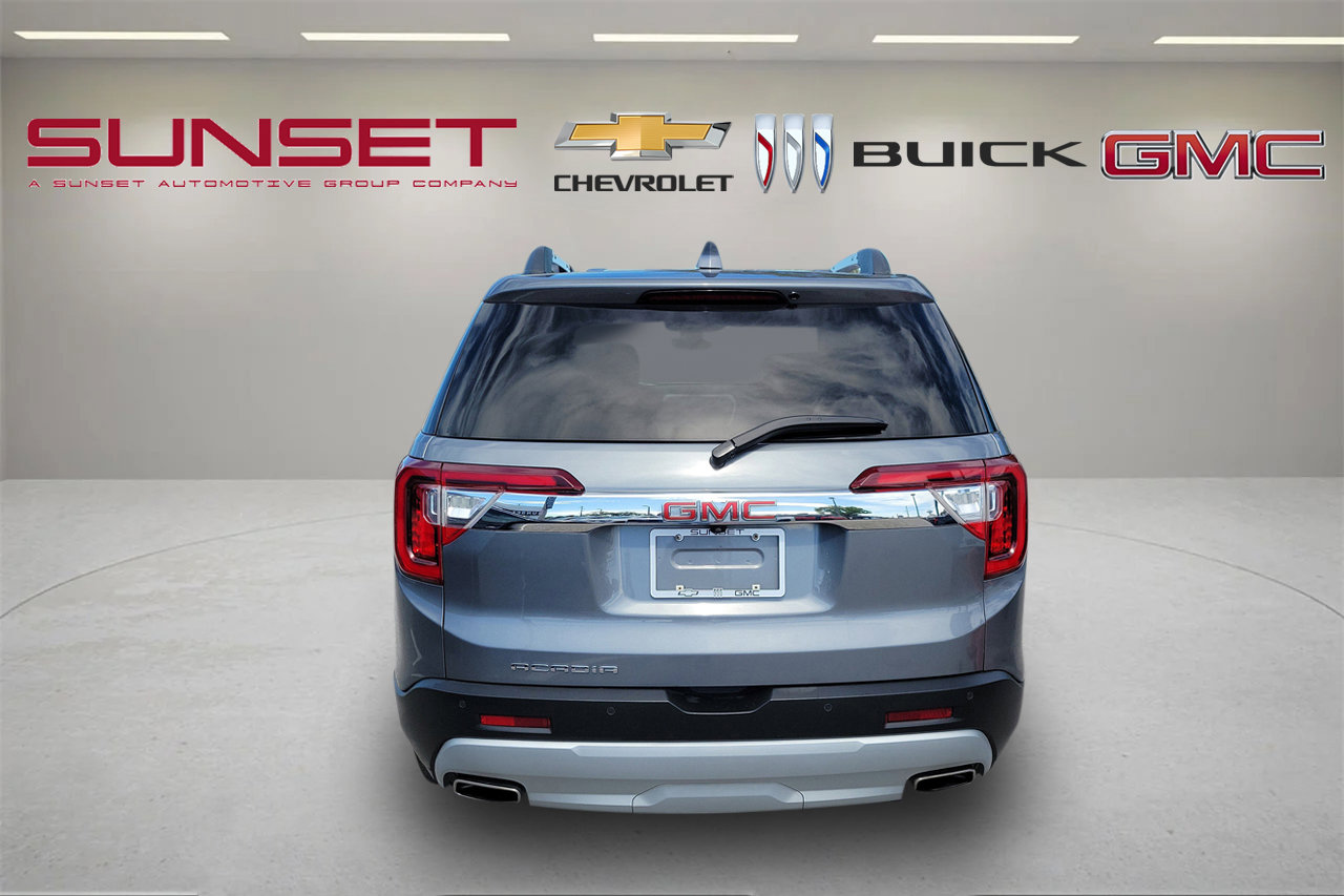 Certified 2022 GMC Acadia SLE w/ Driver Convenience Package image 5